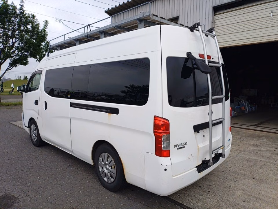 NISSAN NV350 CARAVAN