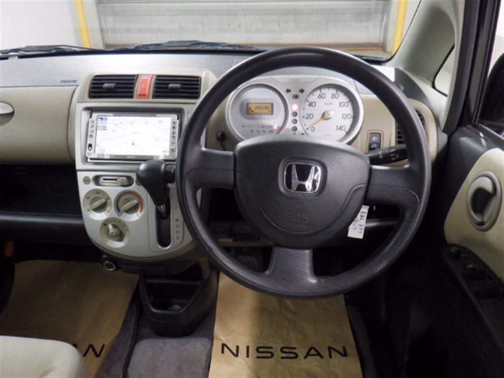 HONDA LIFE
