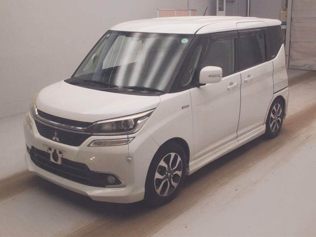 MITSUBISHI DELICA D:2