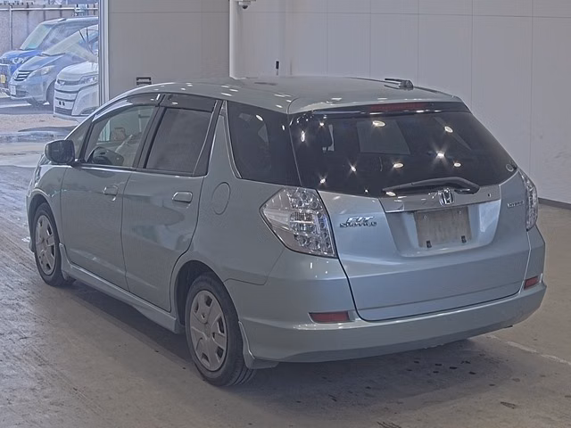 HONDA FIT SHUTTLE
