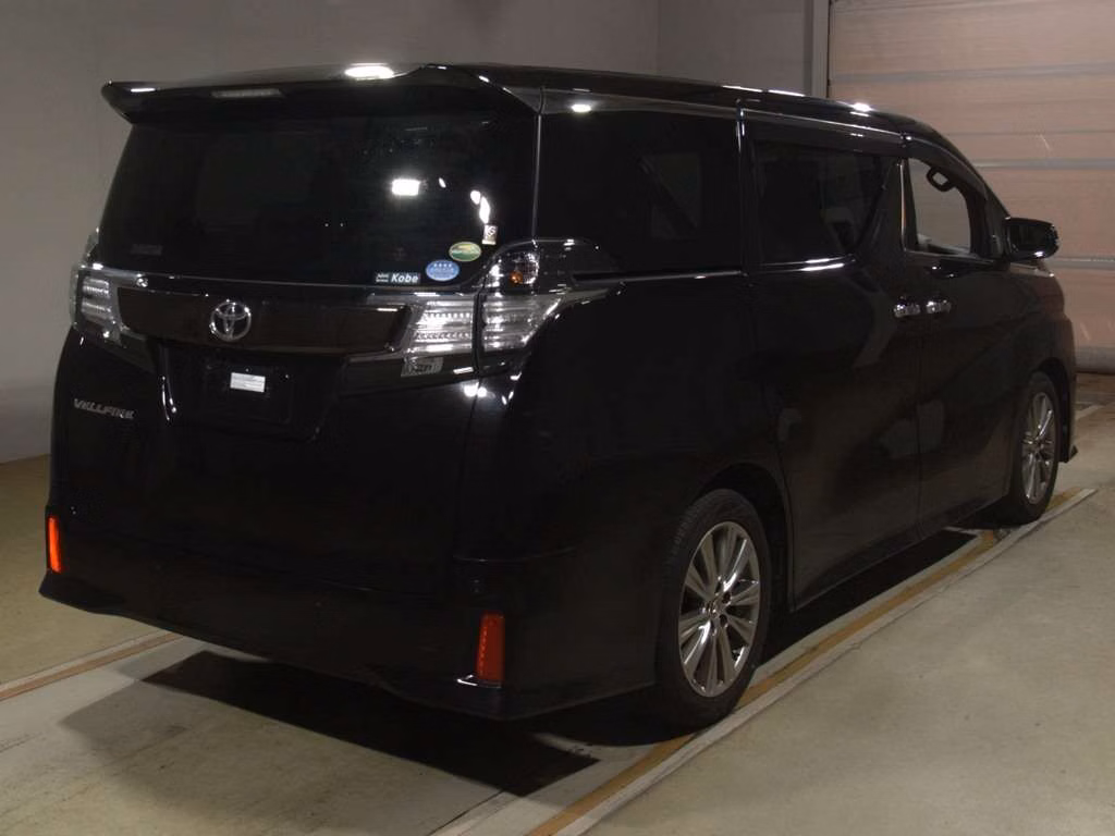 TOYOTA VELLFIRE