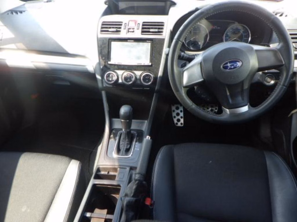 SUBARU IMPREZA