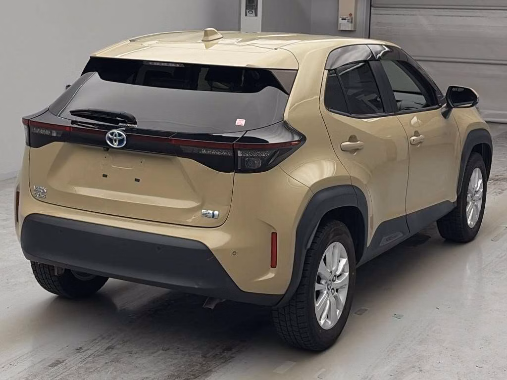 TOYOTA YARIS CROSS