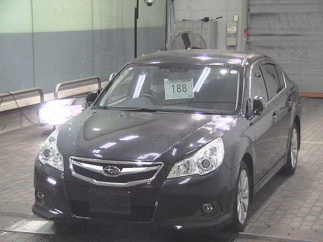 SUBARU LEGACY B4