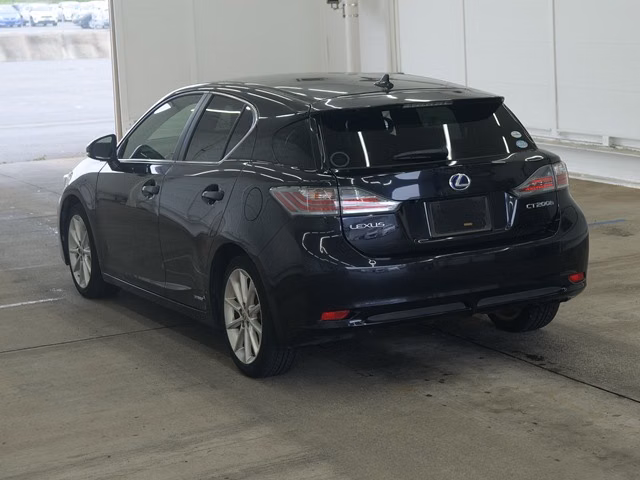 LEXUS CT200H