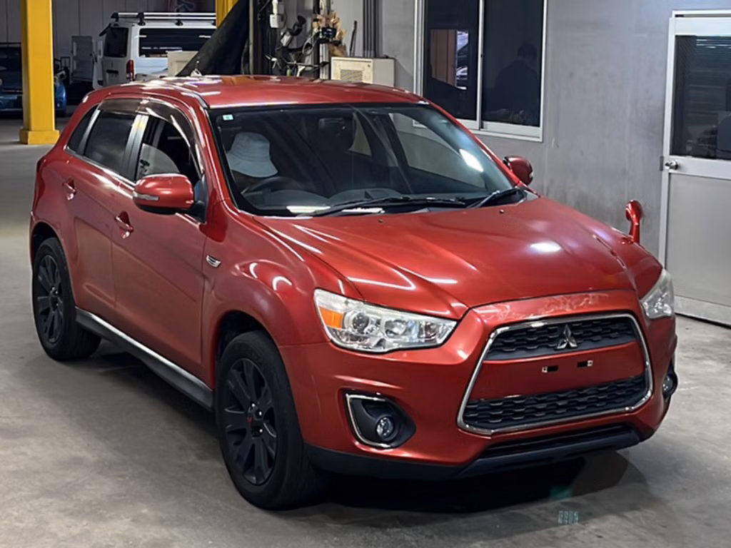 MITSUBISHI RVR