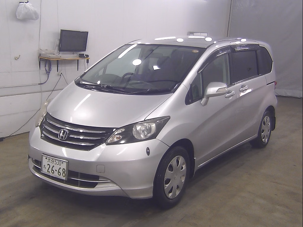 HONDA FREED