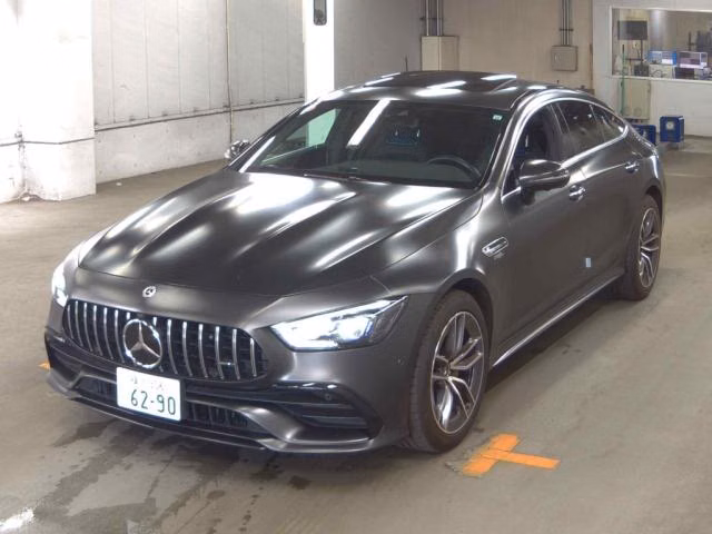 MERCEDES-BENZ AMG GT