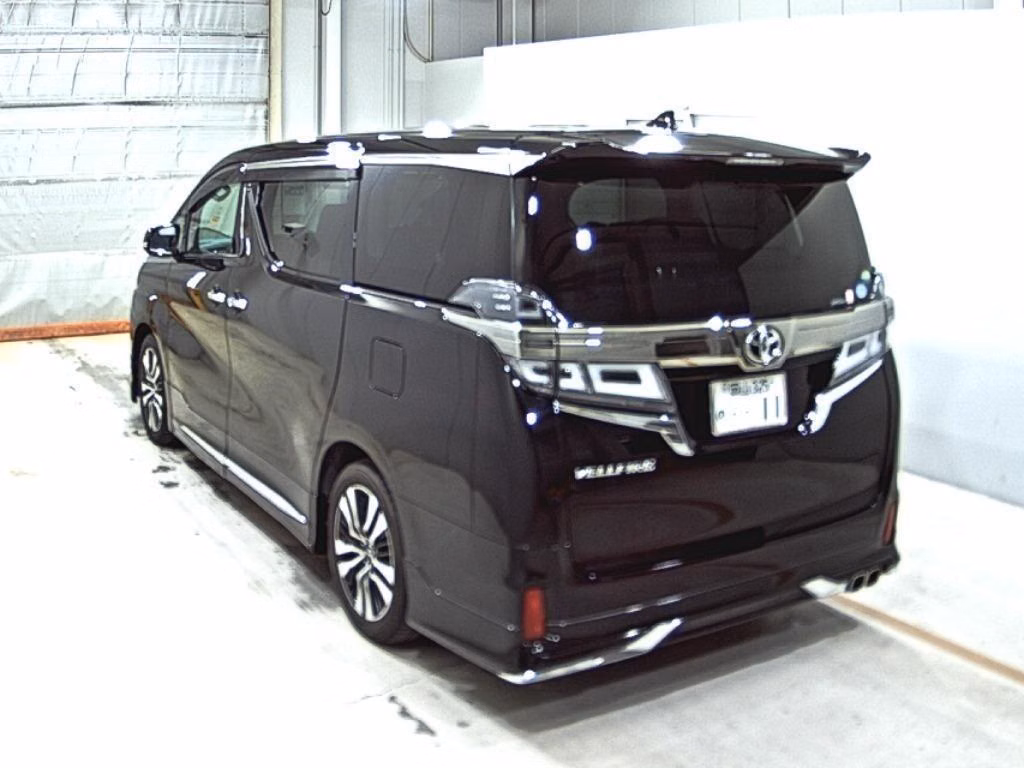 TOYOTA VELLFIRE