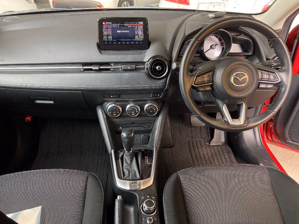 MAZDA MAZDA2