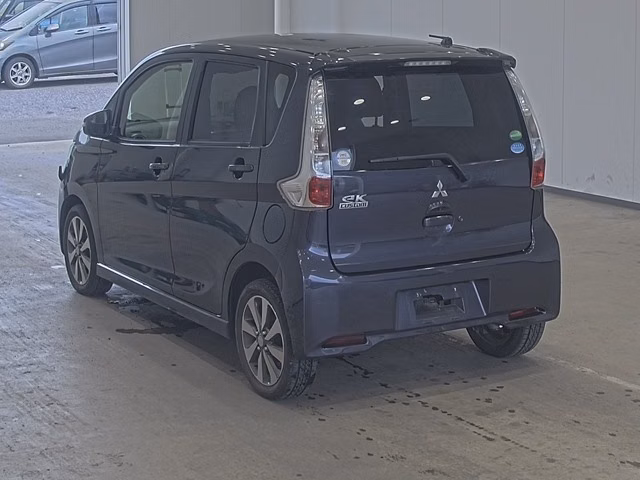 MITSUBISHI EK CUSTOM