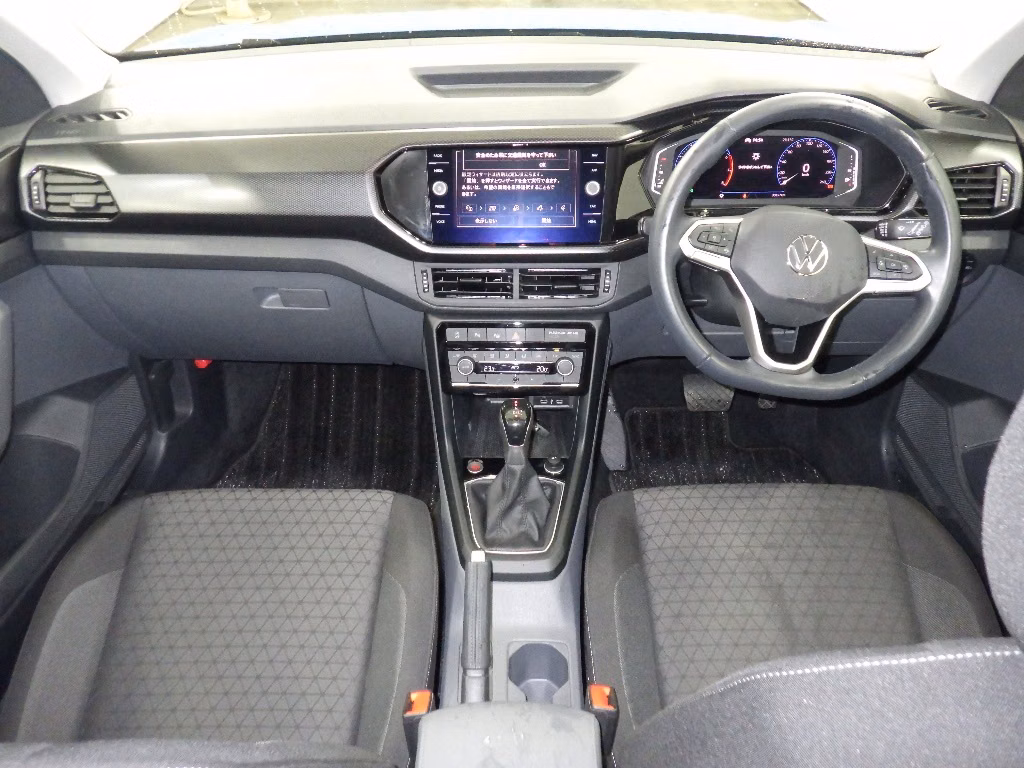 VOLKSWAGEN T-CROSS