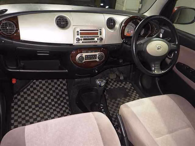 DAIHATSU MIRA GINO