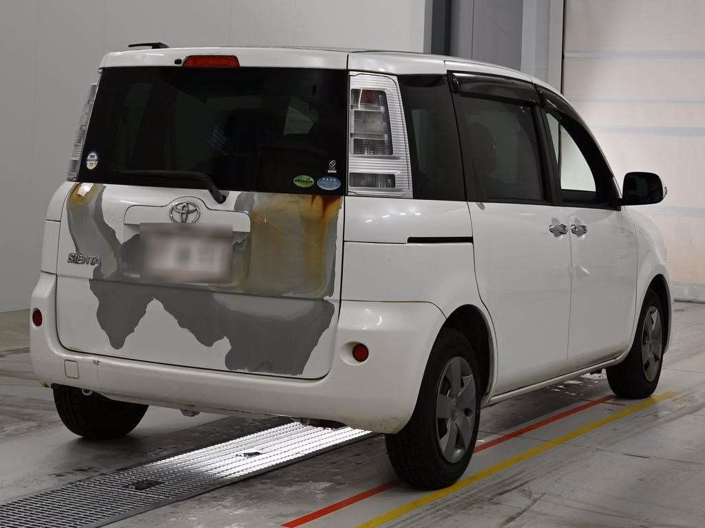 TOYOTA SIENTA