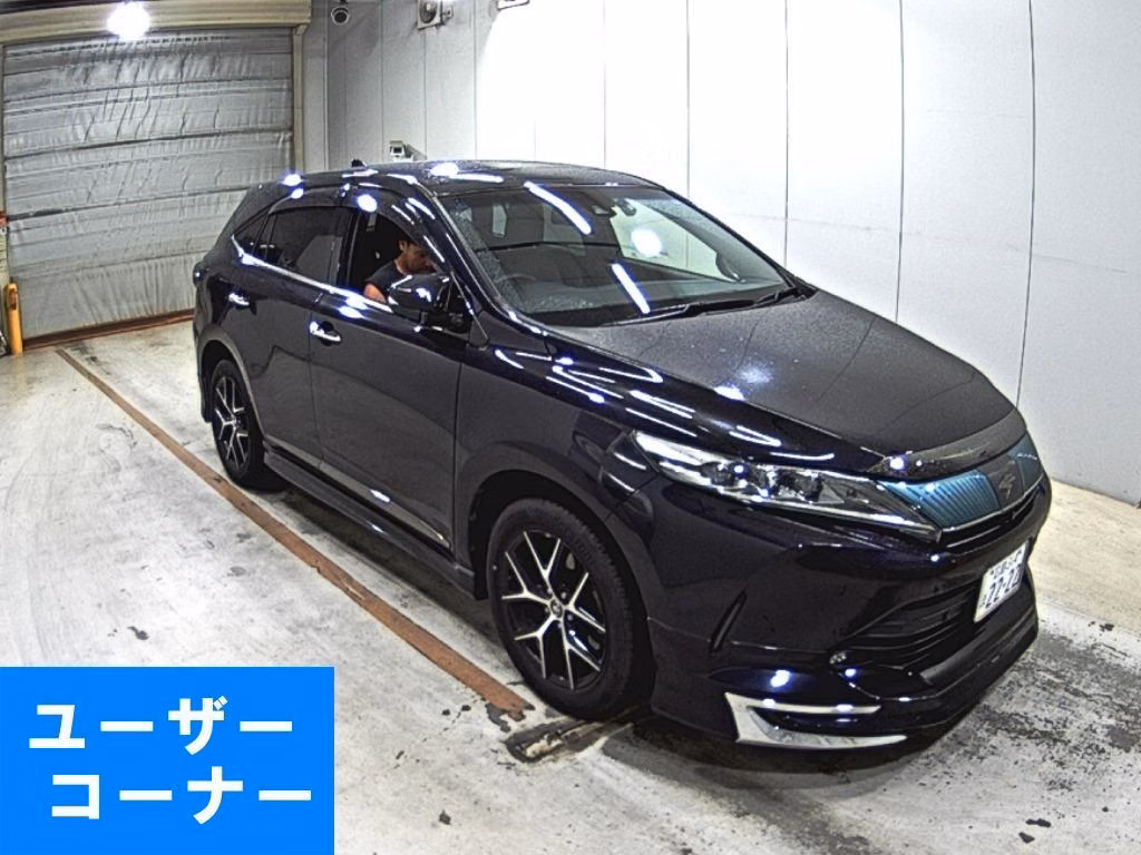 TOYOTA HARRIER