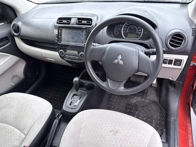 MITSUBISHI MIRAGE