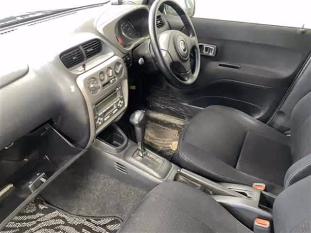 DAIHATSU TERIOS KID