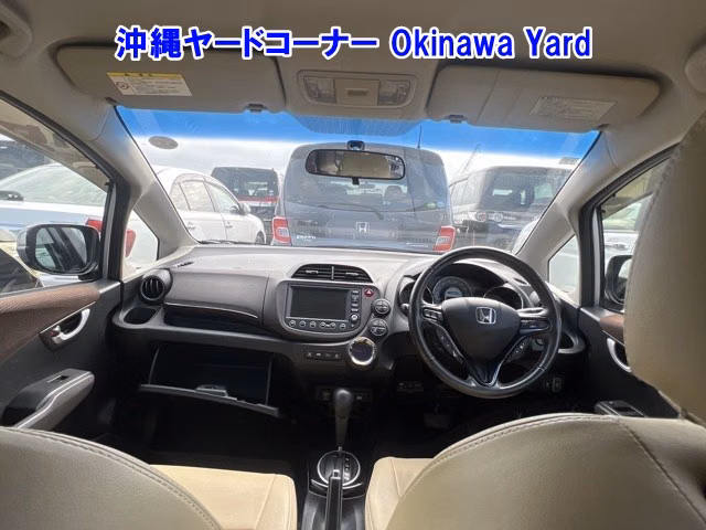 HONDA FIT SHUTTLE