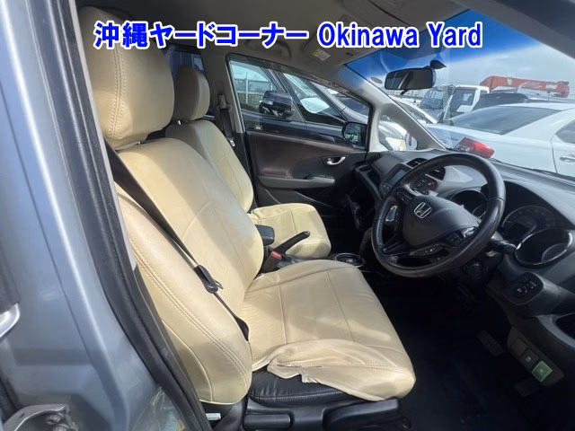 HONDA FIT SHUTTLE