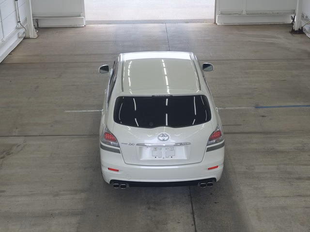 TOYOTA MARK X ZIO