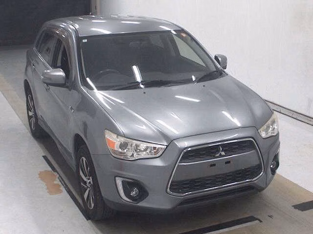MITSUBISHI RVR