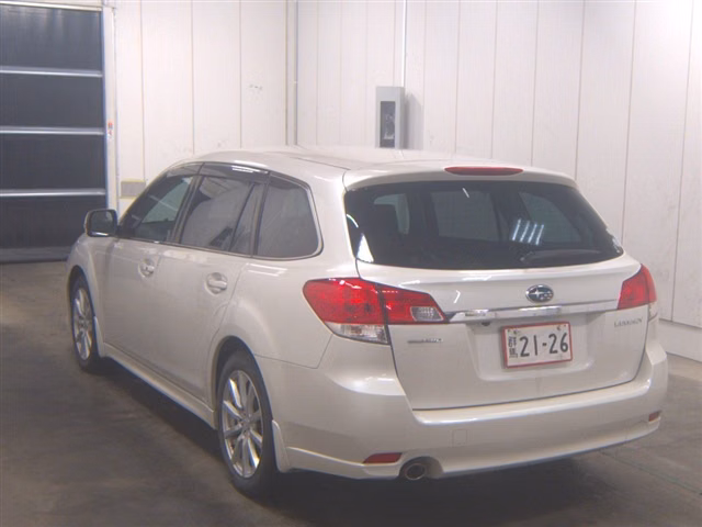 SUBARU LEGACY