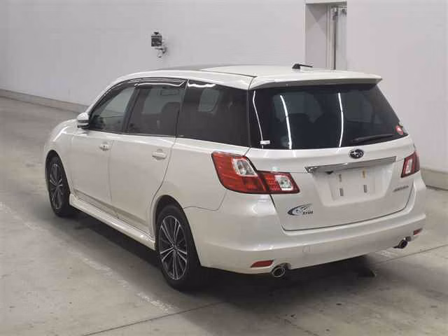 SUBARU EXIGA