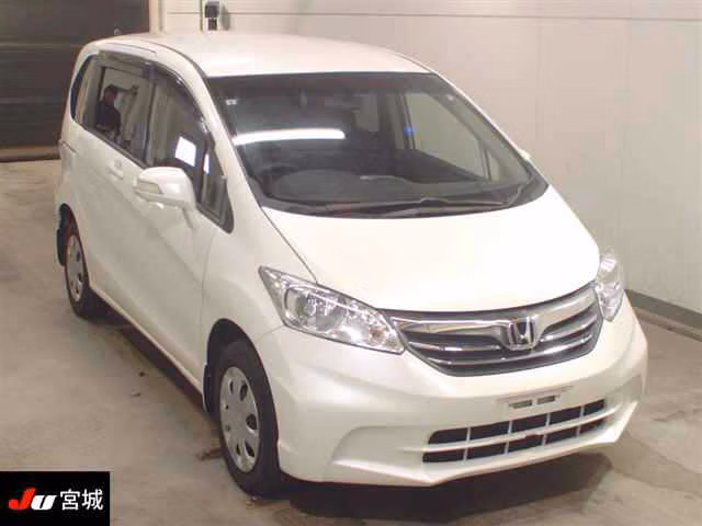 HONDA FREED