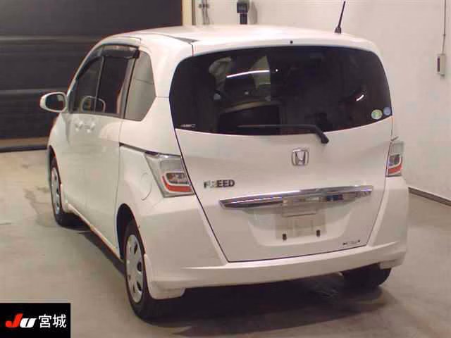 HONDA FREED