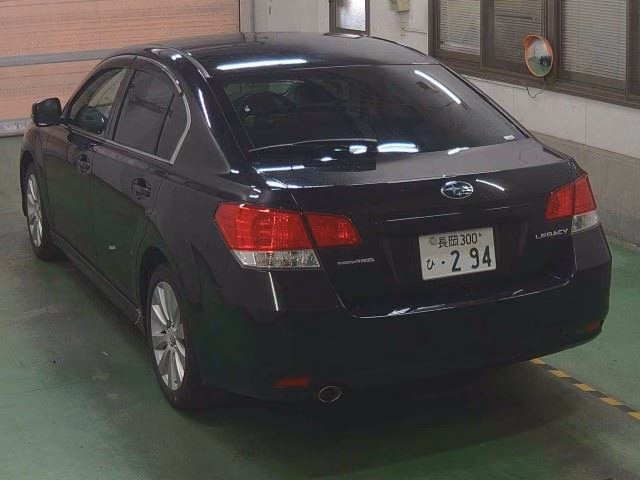 SUBARU LEGACY B4