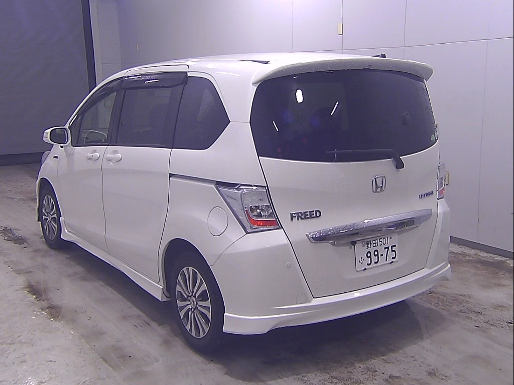 HONDA FREED