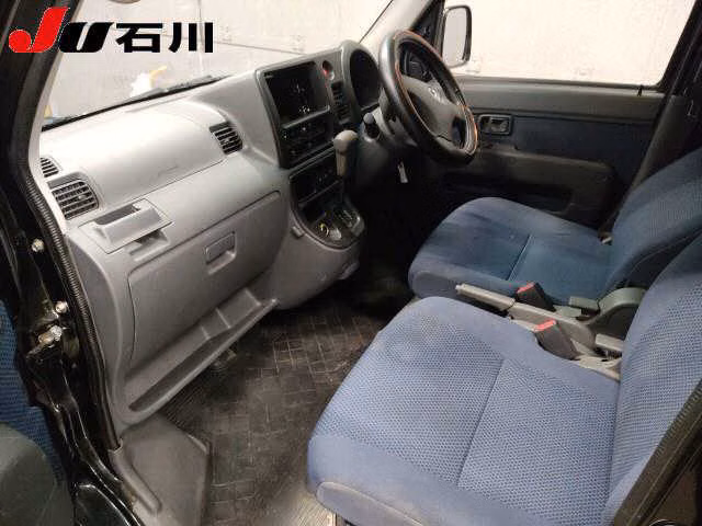 TOYOTA PIXIS VAN