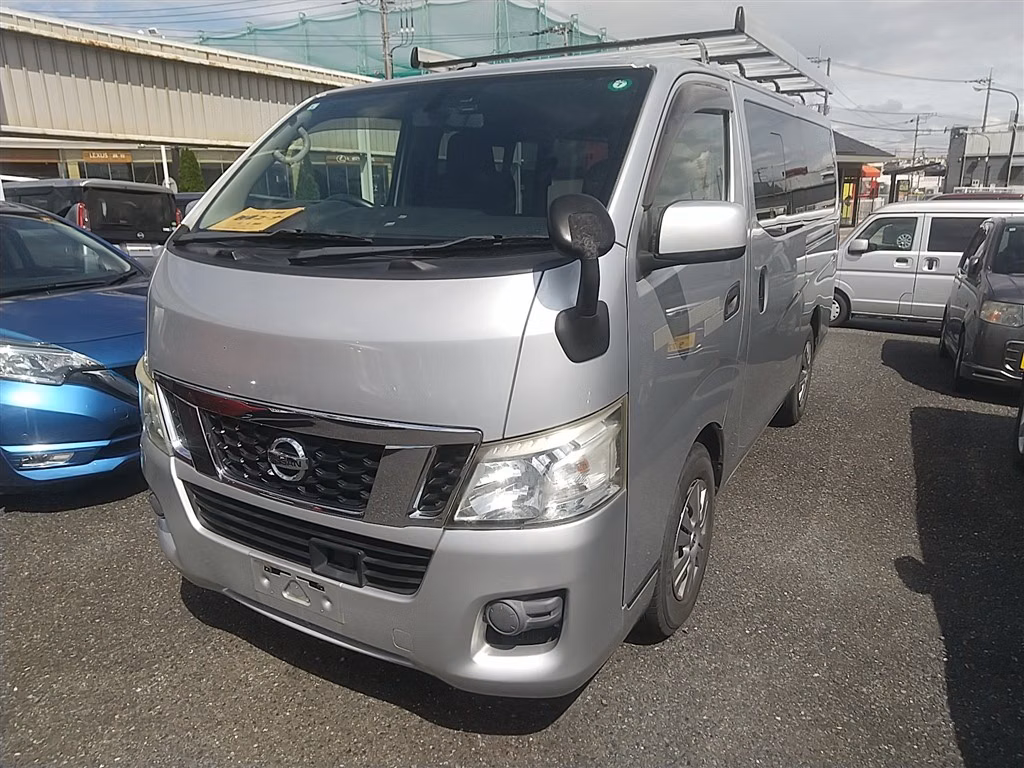 NISSAN NV350 CARAVAN