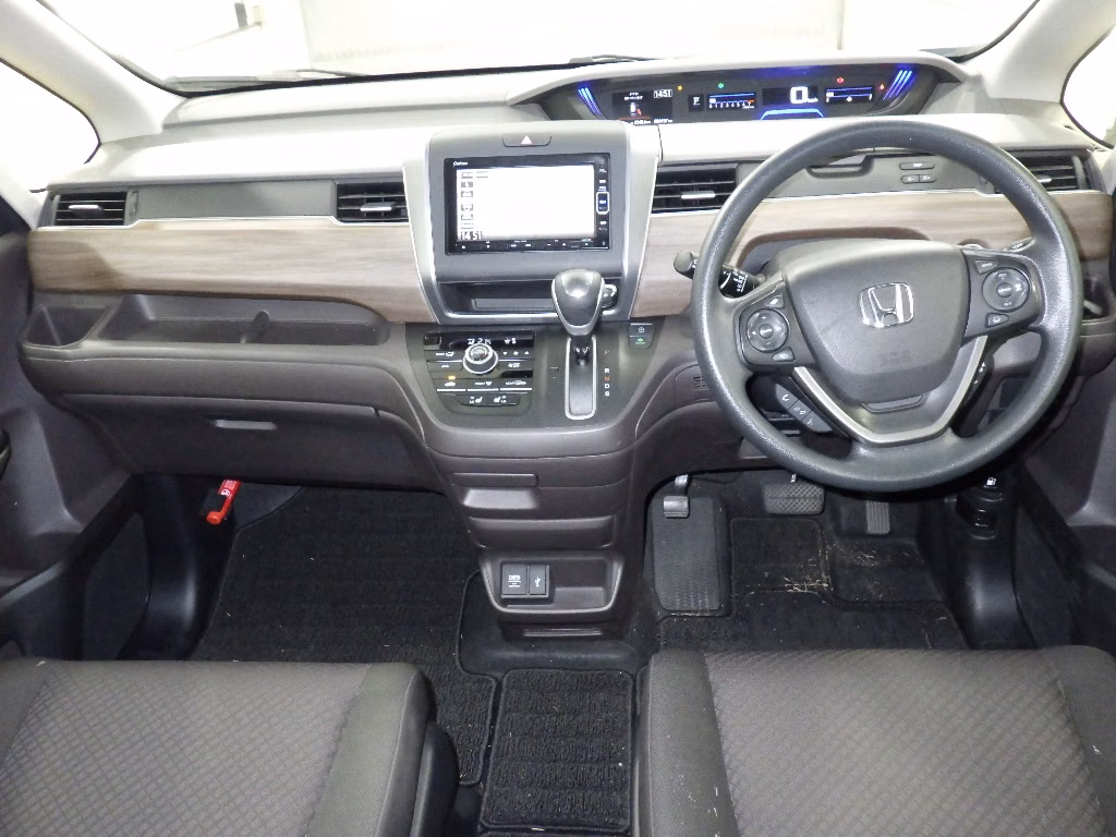 HONDA FREED+