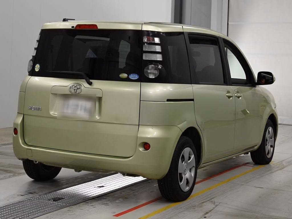 TOYOTA SIENTA