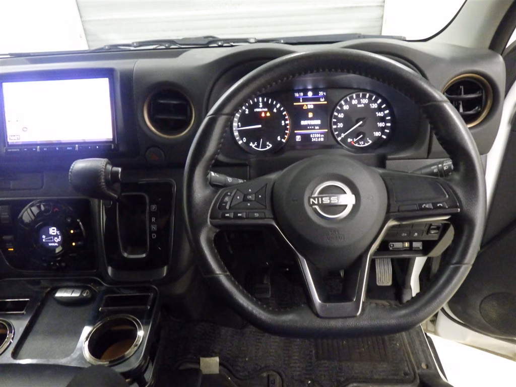 NISSAN CARAVAN