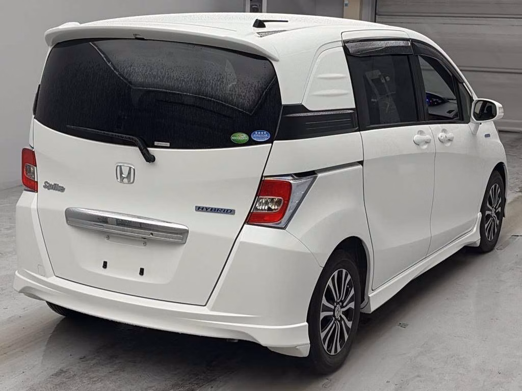 HONDA FREED