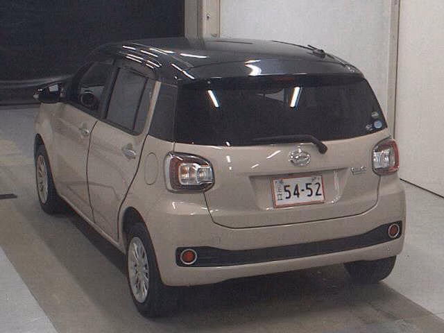 DAIHATSU BOON
