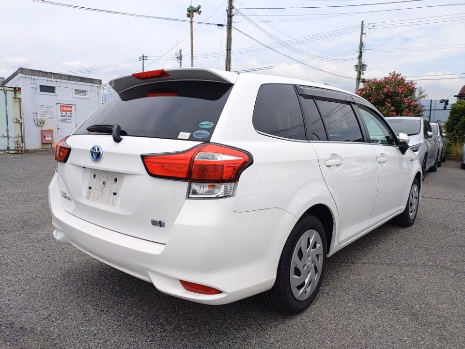TOYOTA COROLLA FIELDER