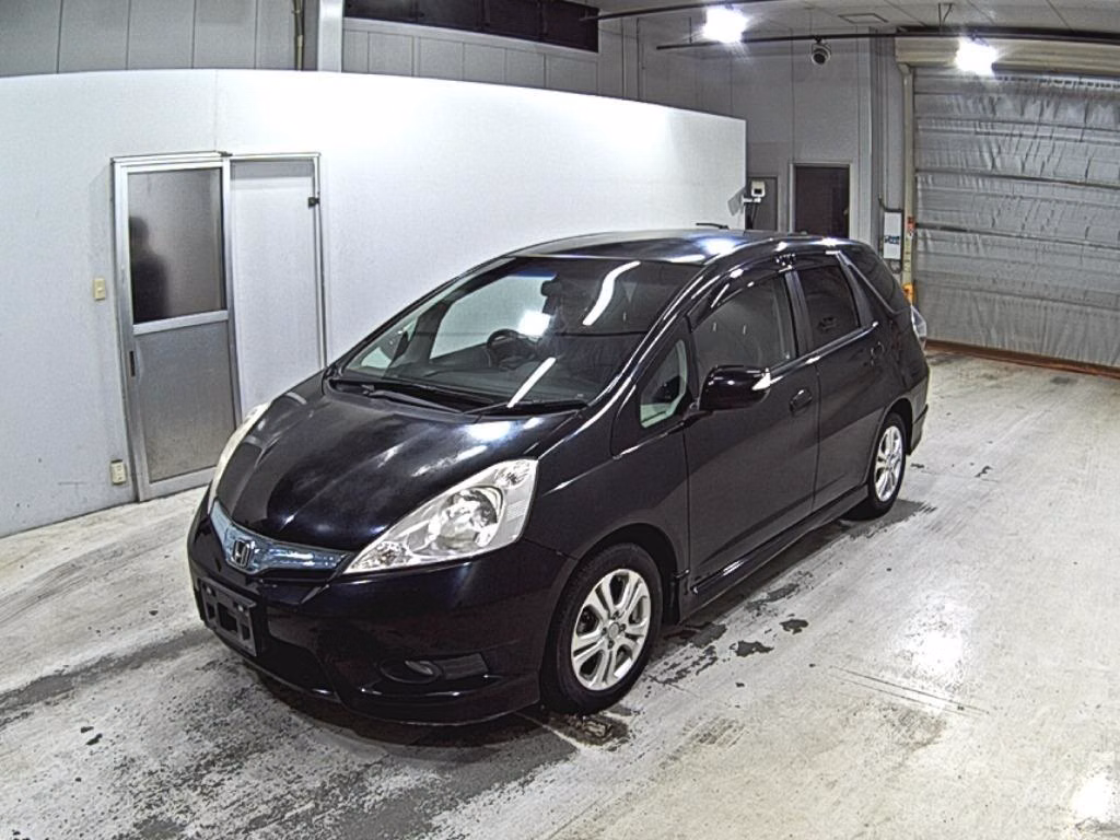 HONDA FIT SHUTTLE