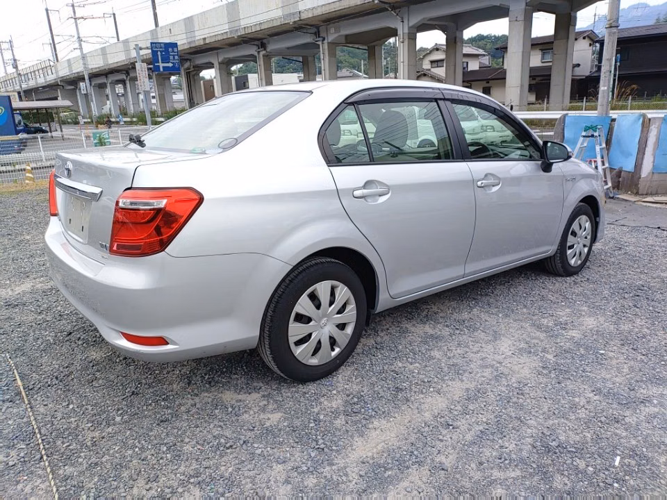 TOYOTA COROLLA AXIO
