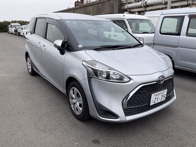 TOYOTA SIENTA