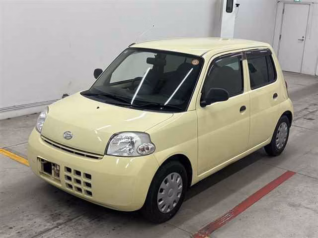 DAIHATSU ESSE