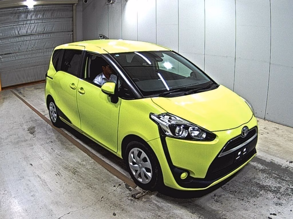 TOYOTA SIENTA