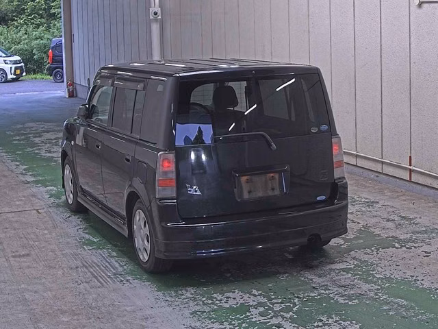 TOYOTA BB
