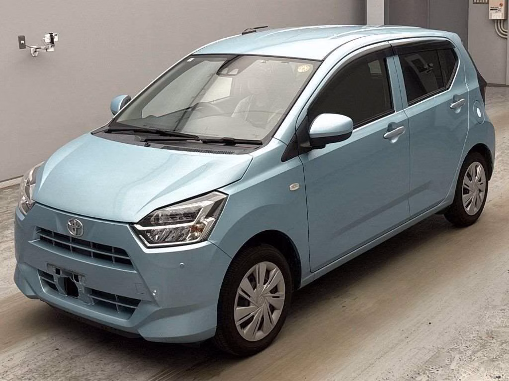 TOYOTA PIXIS EPOCH