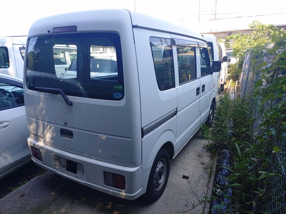 MITSUBISHI MINICAB