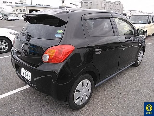 MITSUBISHI MIRAGE