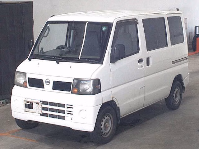 NISSAN CLIPPER