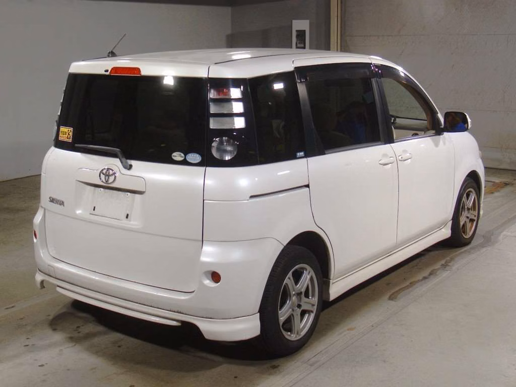 TOYOTA SIENTA
